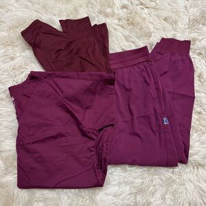 WonderWink Pro Women’s Medium/Petite Scrub Set in Wine, with Base Layer